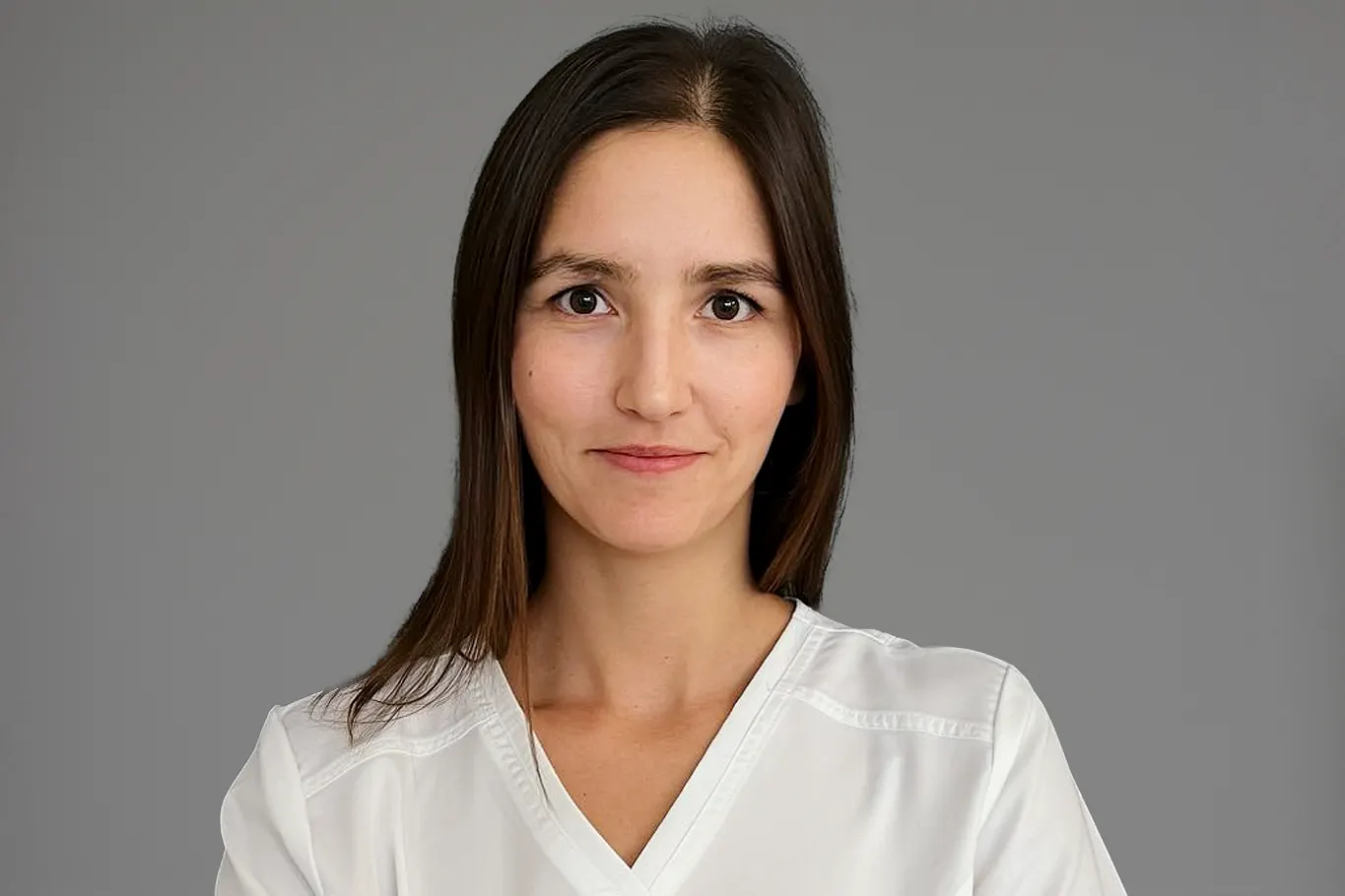 Dr. Sárvári Katalin, sebész, érsebész szakorvos, Dream On Med plasztika